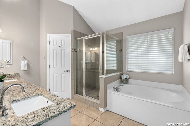 Image 24 of 37 For 26517 Glenrose S