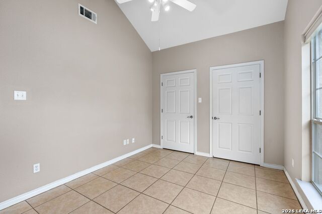 Image 29 of 37 For 26517 Glenrose S