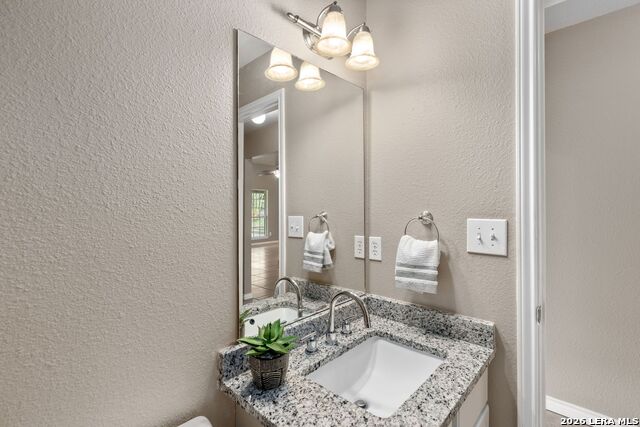 Image 30 of 37 For 26517 Glenrose S