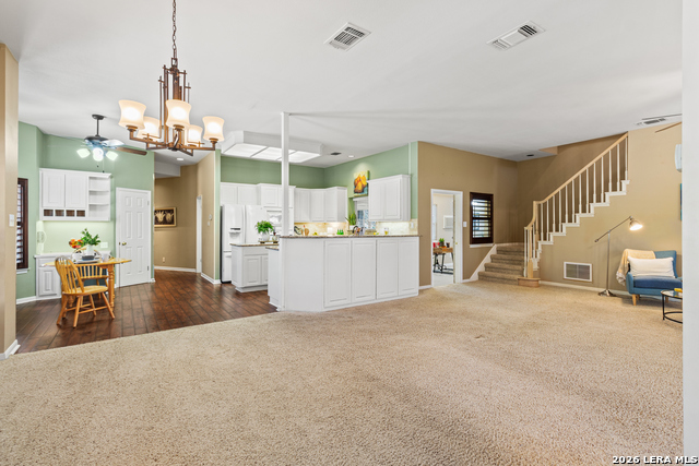 Image 11 of 39 For 10219 Rafter O