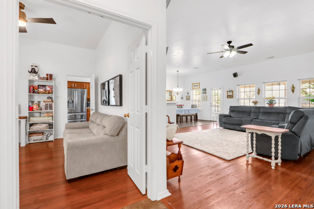 Image 24 of 33 For 13907 Bressani