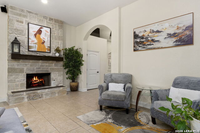 Image 5 of 48 For 12411 Magnolia Spg