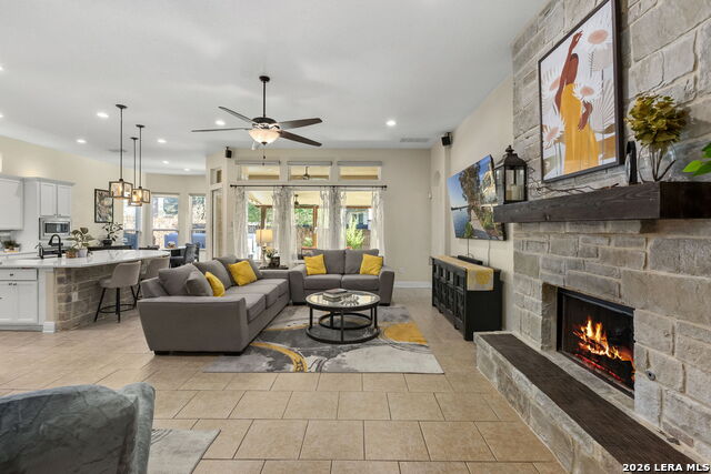 Image 9 of 48 For 12411 Magnolia Spg