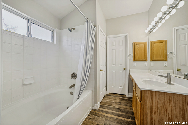 Image 18 of 25 For 9622 Wild Horse Run