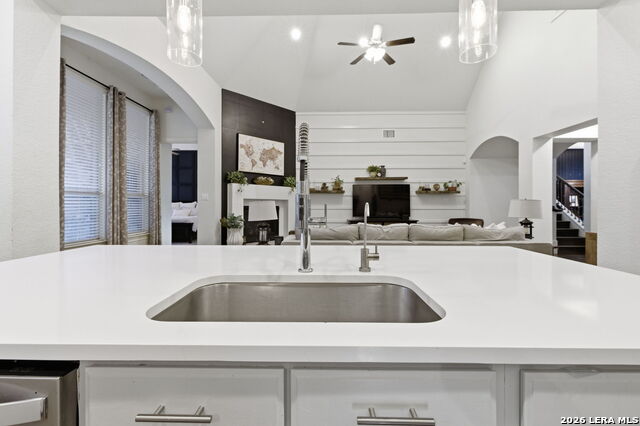 Image 18 of 79 For 24845 Marcia View