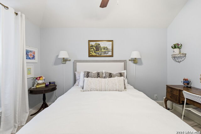 Image 52 of 79 For 24845 Marcia View