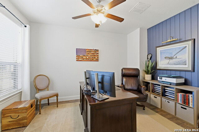 Image 8 of 79 For 24845 Marcia View