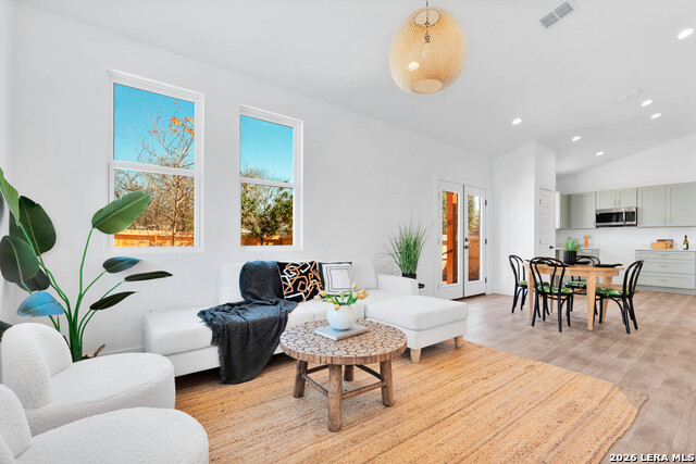 Image 2 of 18 For 1535 Lennon St. #3