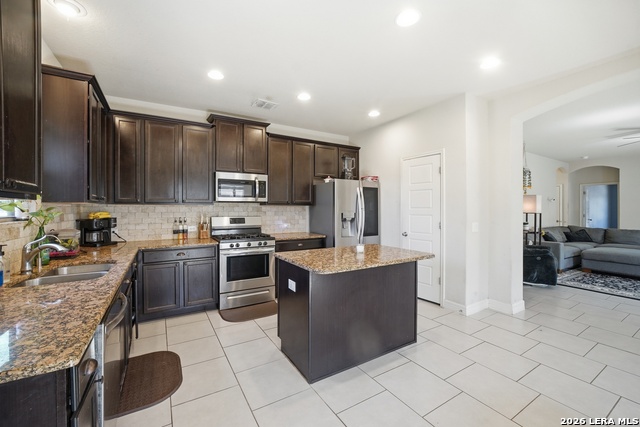 Image 18 of 30 For 855 Lambshead Draw