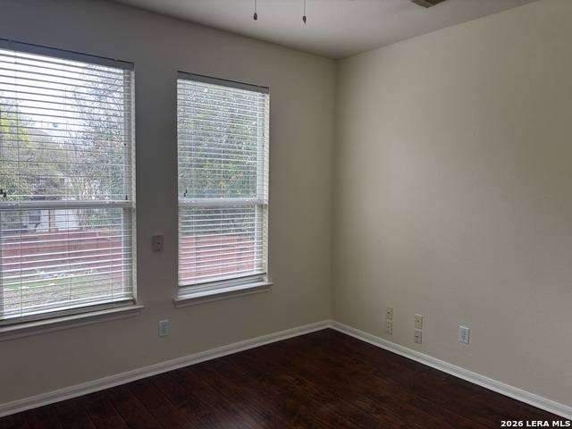 Image 24 of 31 For 25210 Battle Lk