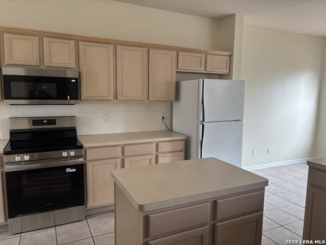 Image 5 of 31 For 25210 Battle Lk