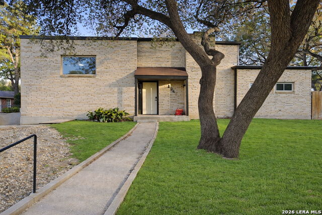 Image 3 of 31 For 1248 Abbotsbury