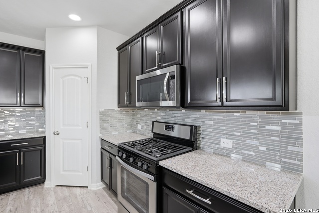 Image 15 of 48 For 13871 Tribeca