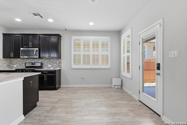 Image 16 of 48 For 13871 Tribeca