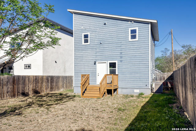 Image 27 of 27 For 323 Moselle  