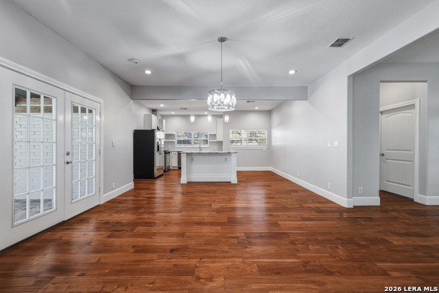 Image 11 of 40 For 825 Eventide