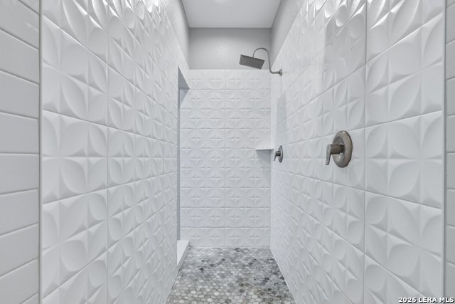 Image 20 of 40 For 825 Eventide