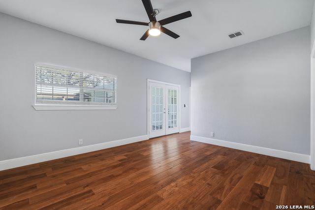 Image 24 of 40 For 825 Eventide