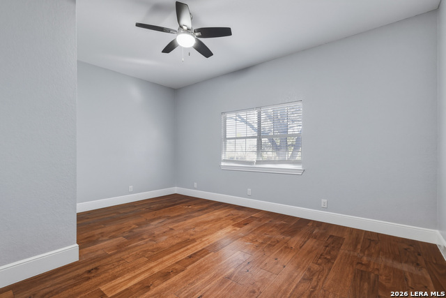 Image 27 of 40 For 825 Eventide