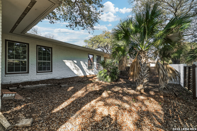 Image 34 of 40 For 825 Eventide