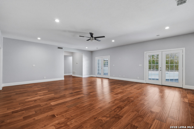 Image 6 of 40 For 825 Eventide