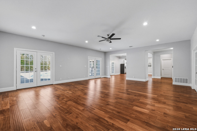 Image 8 of 40 For 825 Eventide