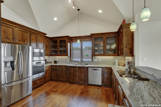 Image 17 of 60 For 2550 Colleen