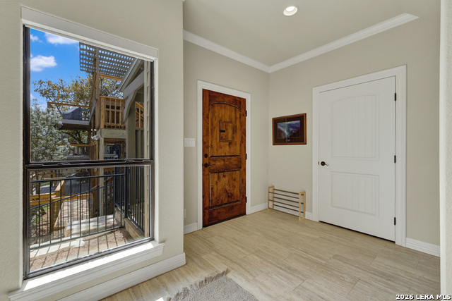 Image 30 of 60 For 2550 Colleen