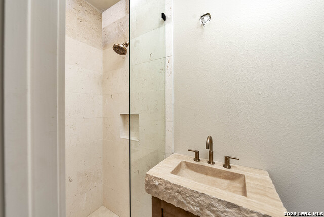 Image 12 of 48 For 850 Estes  