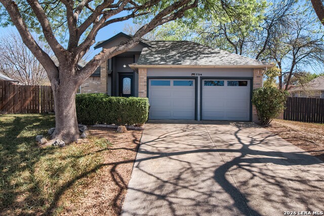 Details for 7704 Rohrdanz, Live Oak, TX 78233