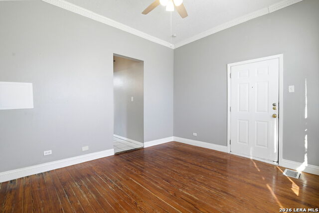 Image 4 of 16 For 419 Mistletoe W