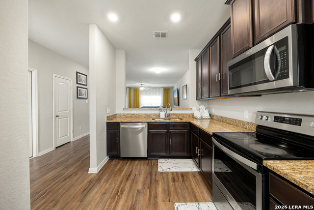 Image 4 of 28 For 11815 Wolf Cyn