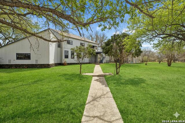 Image 9 of 33 For 54 Hampton Dr S