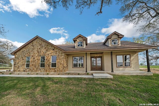 Details for 313 Firewheel, Floresville, TX 78114