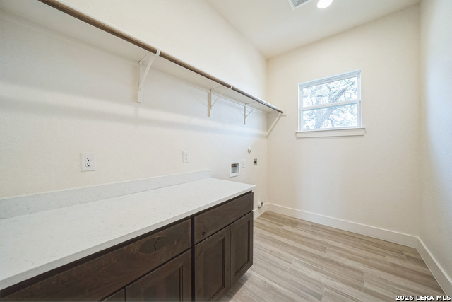 Image 18 of 50 For 313 Firewheel