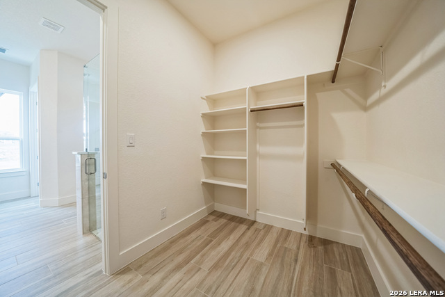 Image 33 of 50 For 313 Firewheel