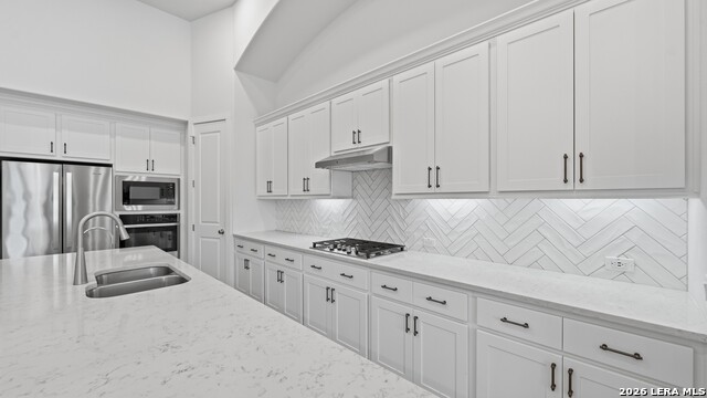 Listing photo id 9 for 1323 Academy Oaks