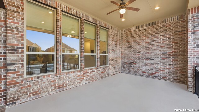 Listing photo id 36 for 1323 Academy Oaks