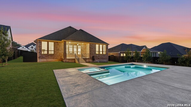 Listing photo id 39 for 1323 Academy Oaks