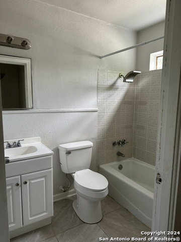 Image 7 of 7 For 1221 Thorain