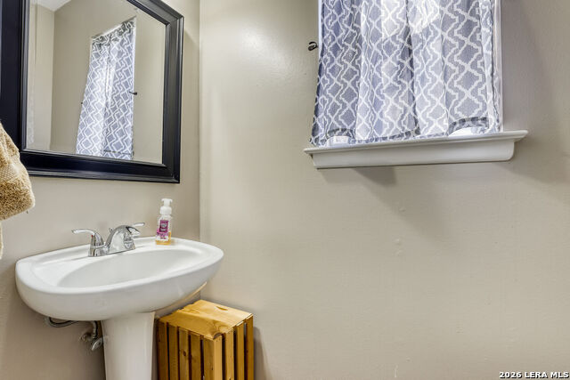 Image 16 of 30 For 1007 Mount Rainier