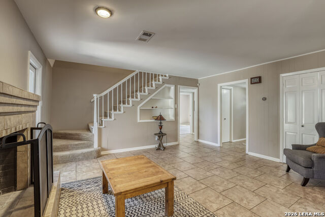 Image 7 of 30 For 1007 Mount Rainier