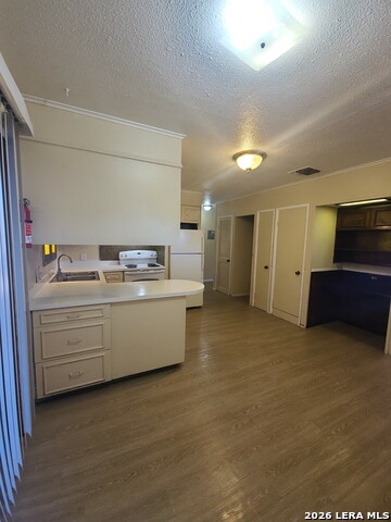 Image 13 of 48 For 5611 Horizon