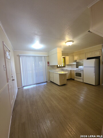 Image 22 of 48 For 5611 Horizon