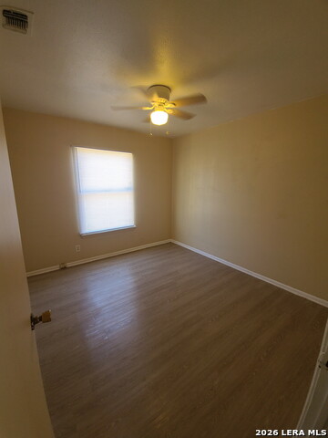 Image 34 of 48 For 5611 Horizon