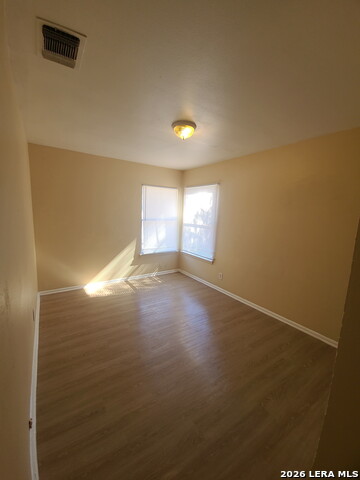 Image 36 of 48 For 5611 Horizon