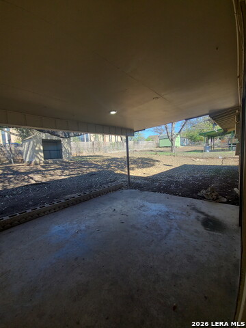 Image 43 of 48 For 5611 Horizon