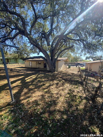 Image 47 of 48 For 5611 Horizon