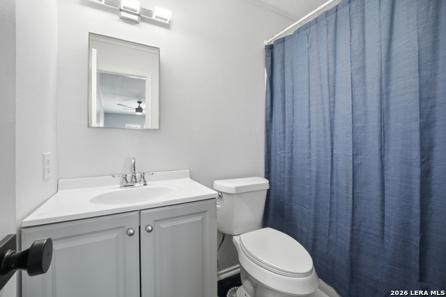 Image 26 of 36 For 7658 Heathridge