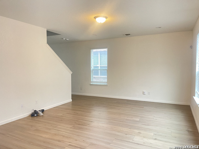 Image 25 of 27 For 7746 Heavenly Arbor